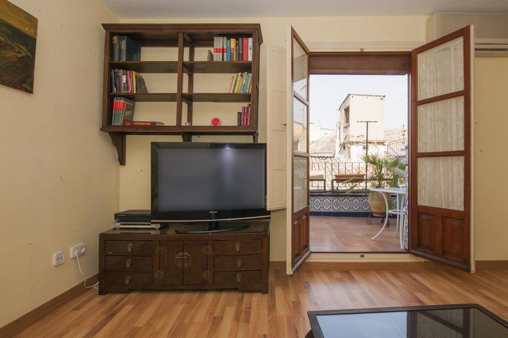 Atico-Terraza Imperial Apartment Toledo Ruang foto