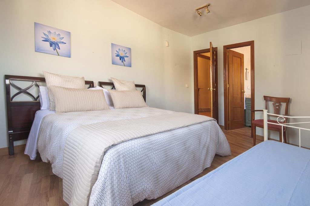 Atico-Terraza Imperial Apartment Toledo Ruang foto