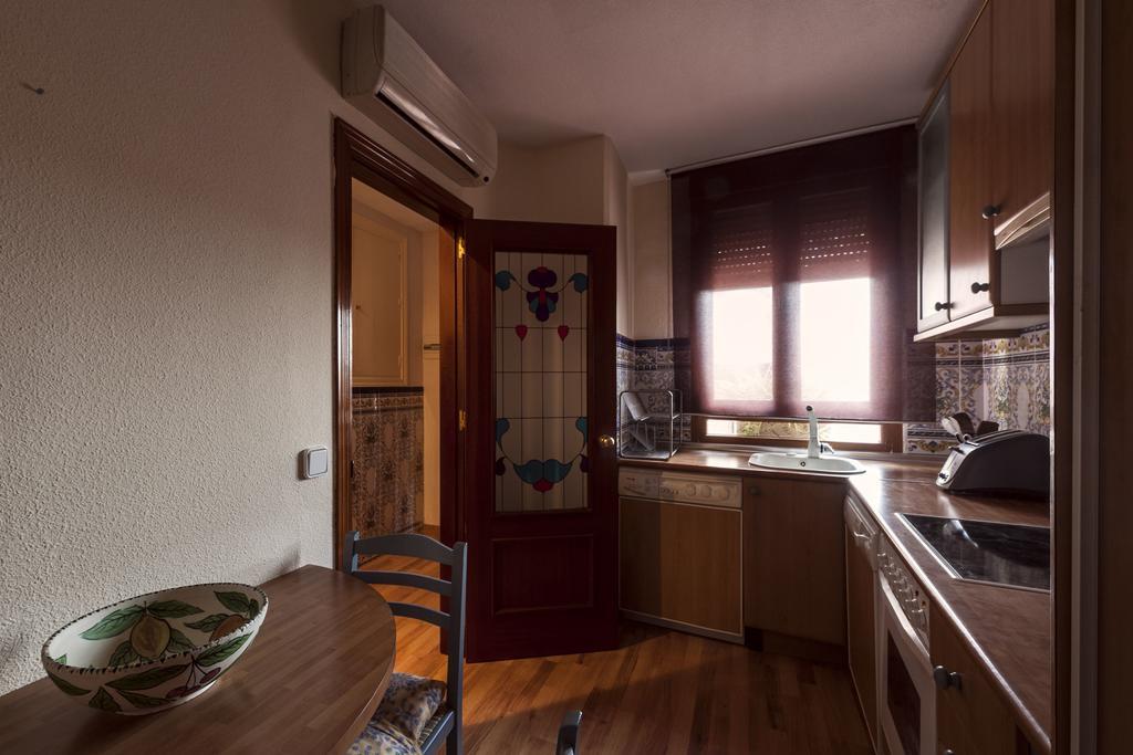 Atico-Terraza Imperial Apartment Toledo Ruang foto