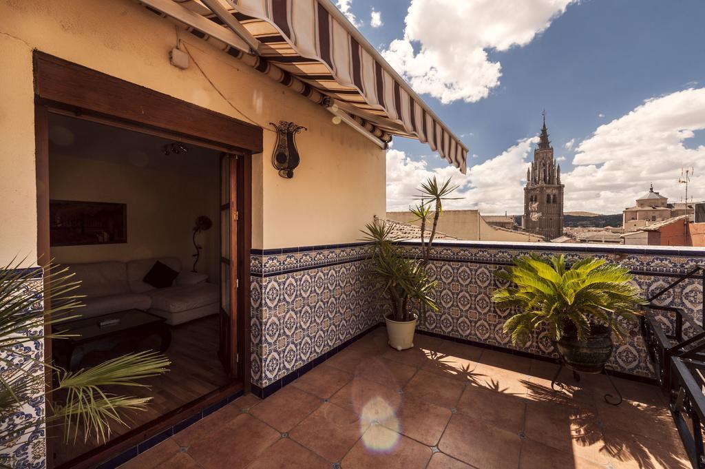 Atico-Terraza Imperial Apartment Toledo Ruang foto